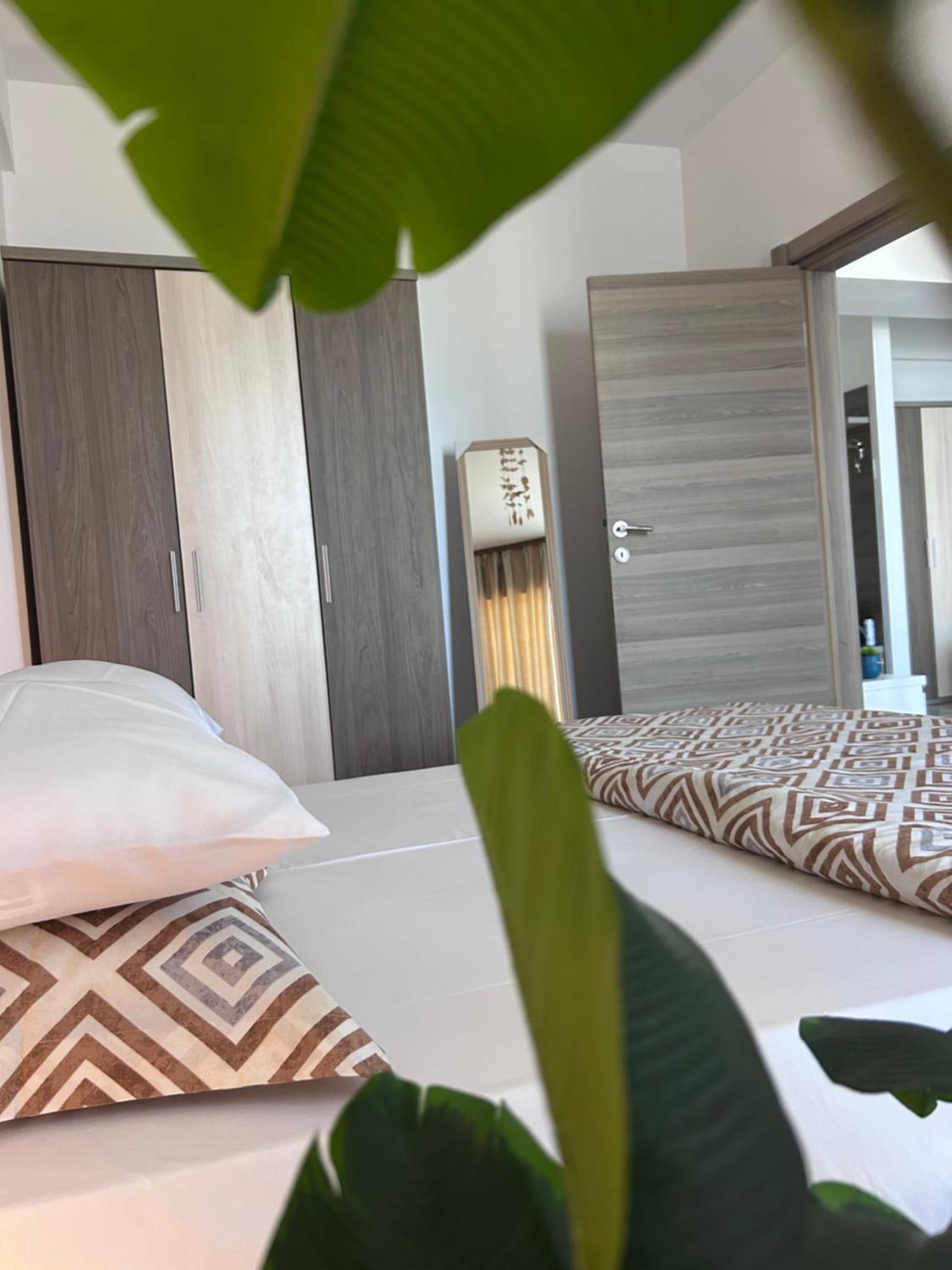 Summerland Residence59 Mamaia Exteriör bild